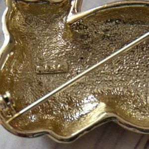 Vintage Jewelry - Vintage Gold Tone Cat Brooch signed Vintage Jewelry - Vintage Gold Tone Cat Brooch signed